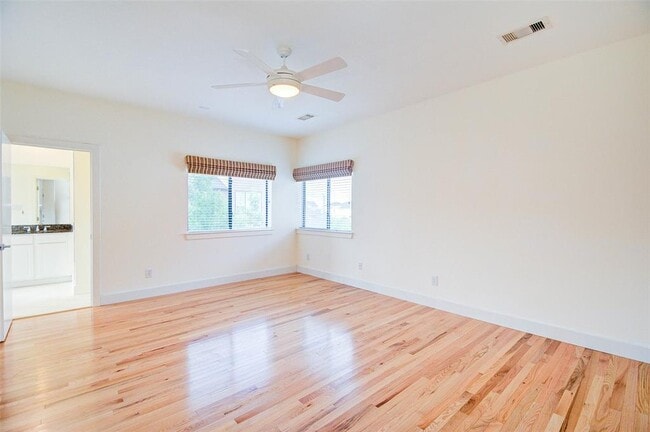 Building Photo - 4505 Eigel St