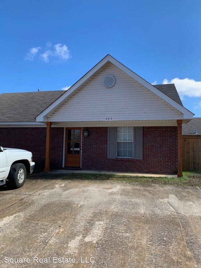 Primary Photo - 3 br, 3 bath House - 214 Cotton Creek Cove