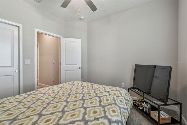 Building Photo - 6825 Citrus Creek Ln