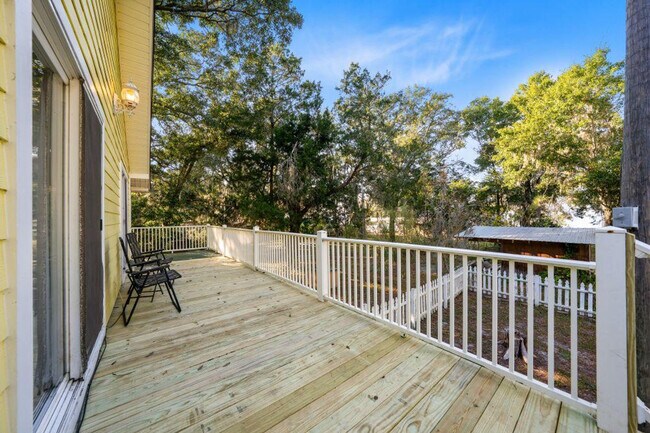 Building Photo - 1748 Malone Ln