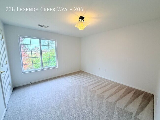 Building Photo - 238 Legends Creek Way