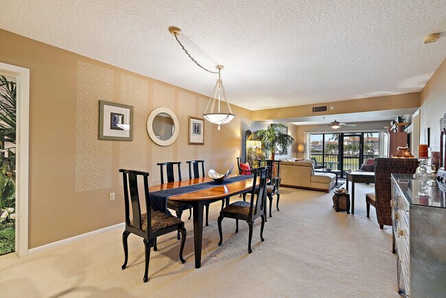 Building Photo - 701 Seafarer Cir