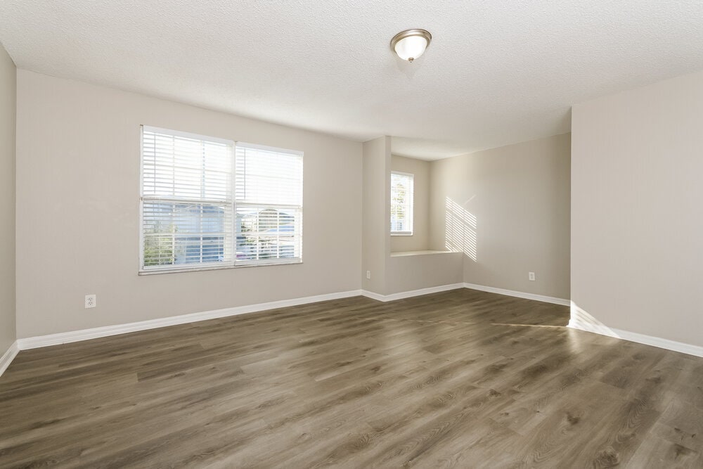 Building Photo - 3278 Amberley Park Cir