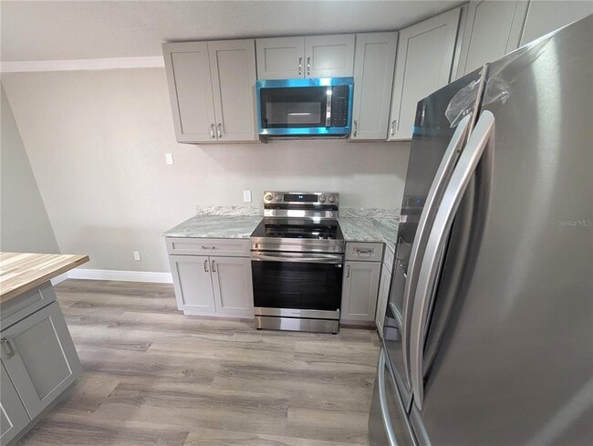 Building Photo - 5521 Bay Blvd