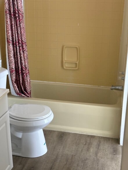 Building Photo - 3276 Mt Tabor Rd