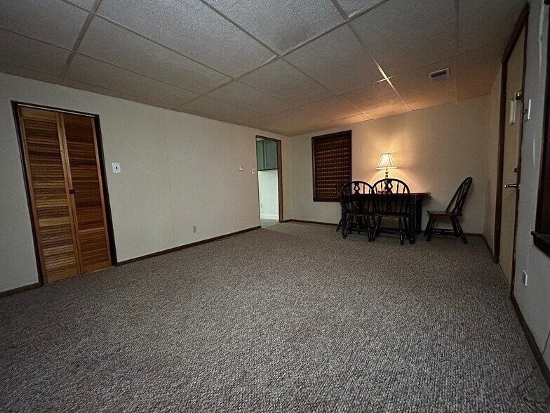 Building Photo - 106 Warsaw St