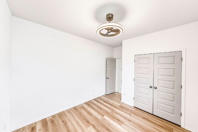 Building Photo - The Home You Will Be Happy to Come Home To.