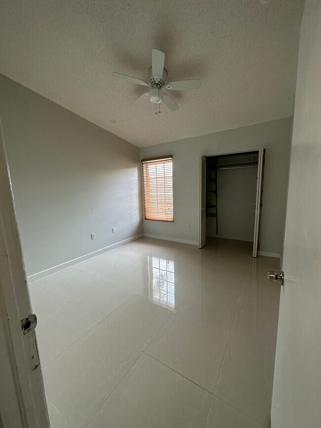 Building Photo - 6726 SW 130th Pl
