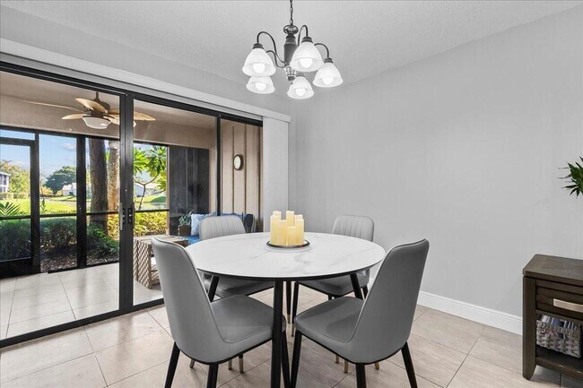 Building Photo - 400 Crosswinds Dr