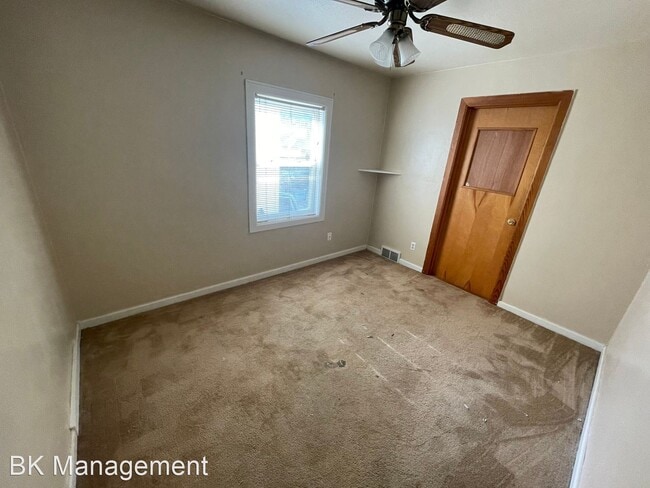Building Photo - 3 br, 1 bath House - 211 Dehart St