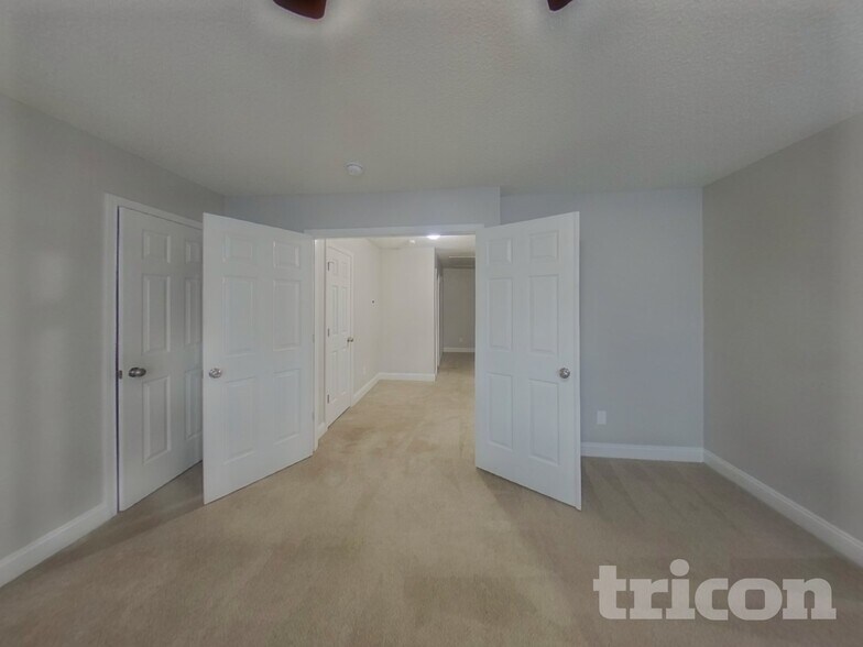 Building Photo - 13706 Traherne Ct