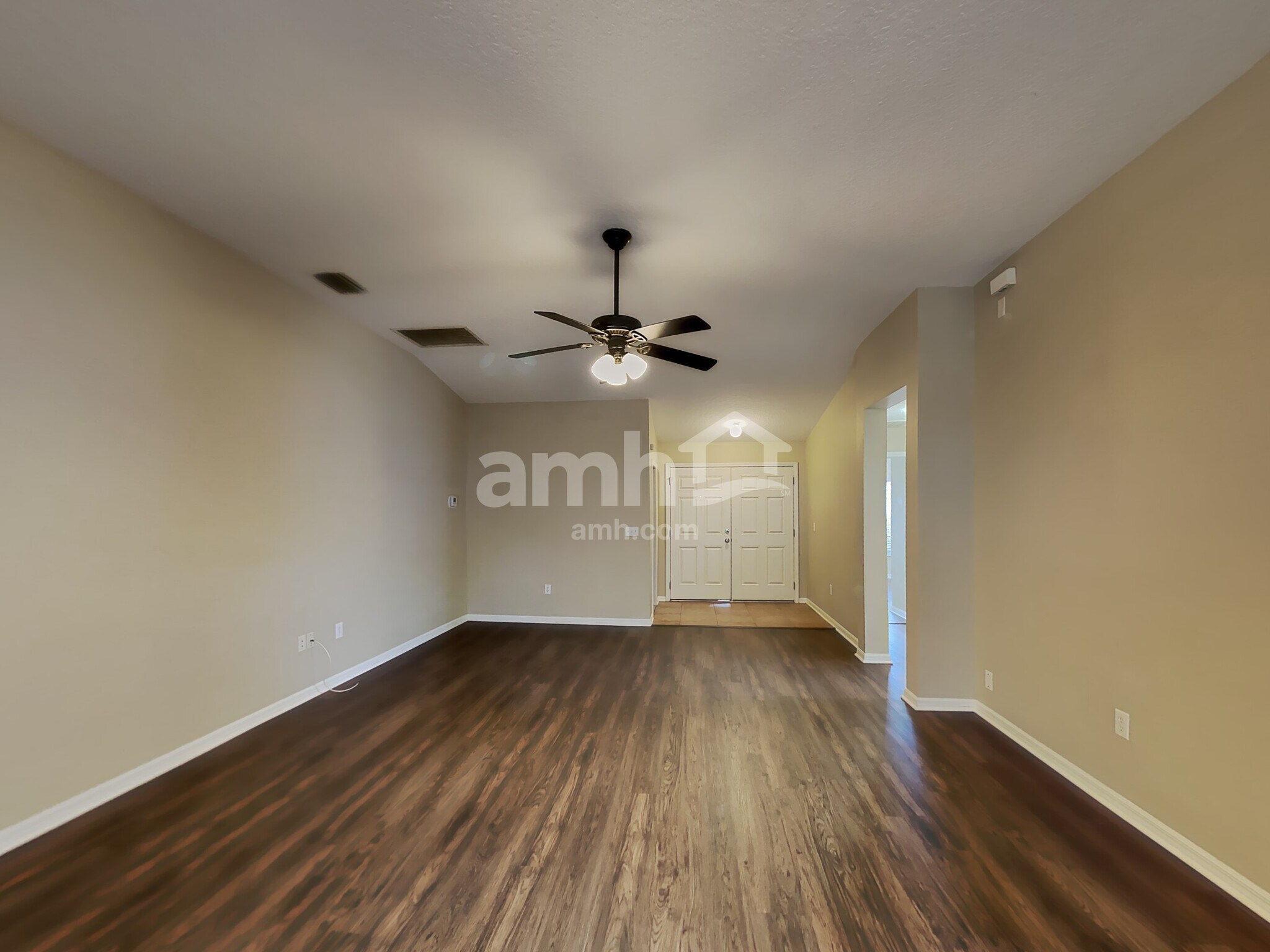 Building Photo - 30949 Midtown Ct