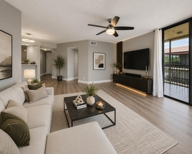 Building Photo - 10401 W Broward Blvd