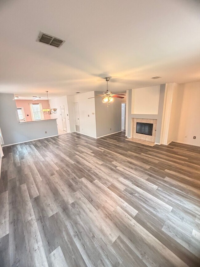Building Photo - 2905 Hudson Crossing