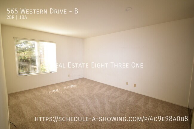 Building Photo - 565 Western Dr