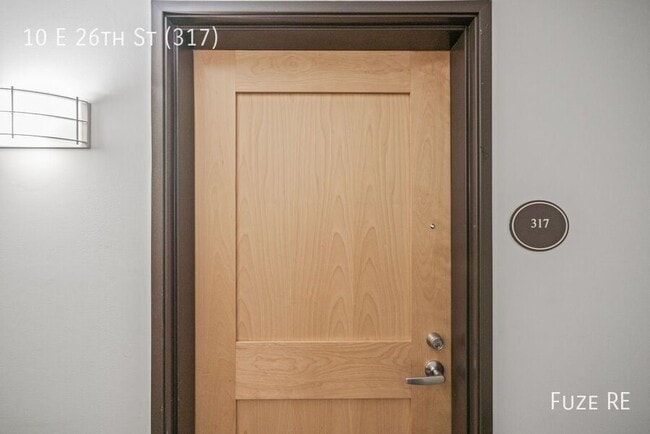 Building Photo - 10 E 26th St