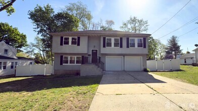 Building Photo - 412 Ryders Ln