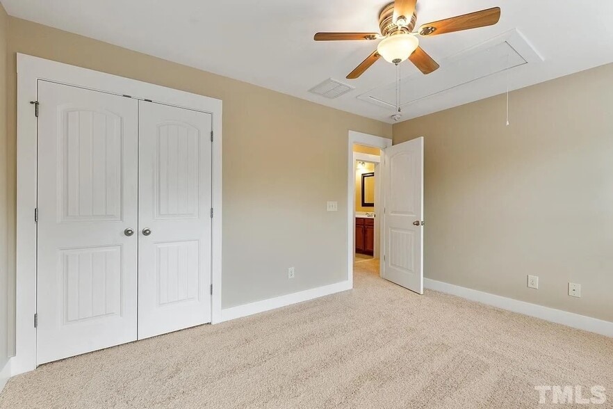 Building Photo - 3826 Amelia Park Dr