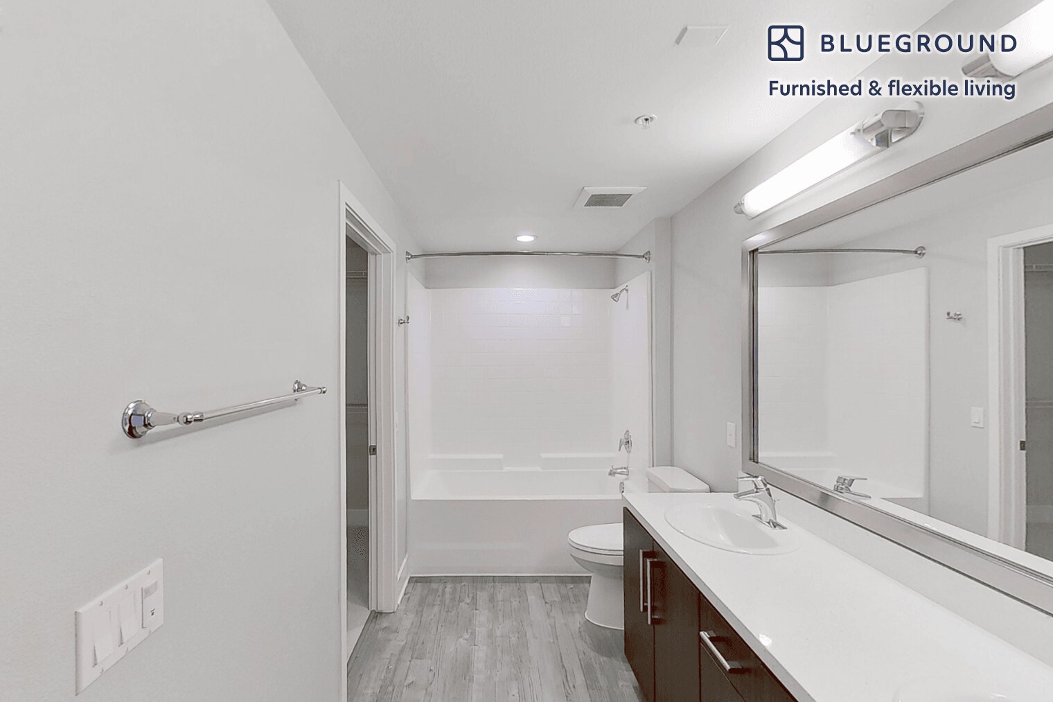 Building Photo - 1000 Lupine-SI FL2-ID4713A