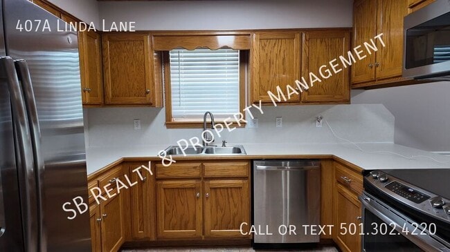 Building Photo - 407 Linda Ln