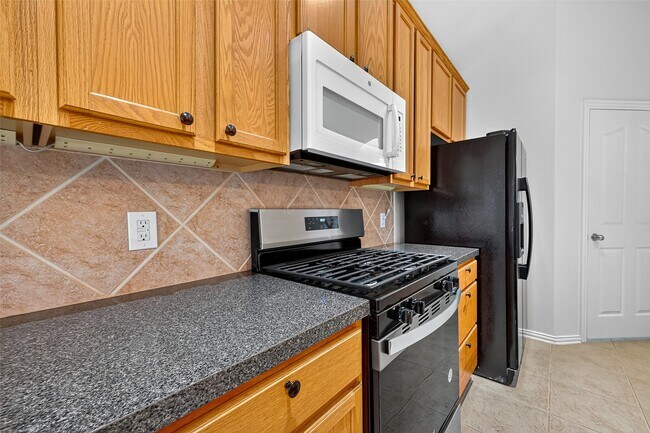 Building Photo - 4826 Claymill Ct