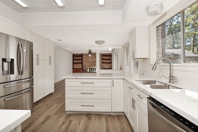 Building Photo - 35 Berryfrost Ln