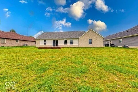 Building Photo - 32 Downing Dr