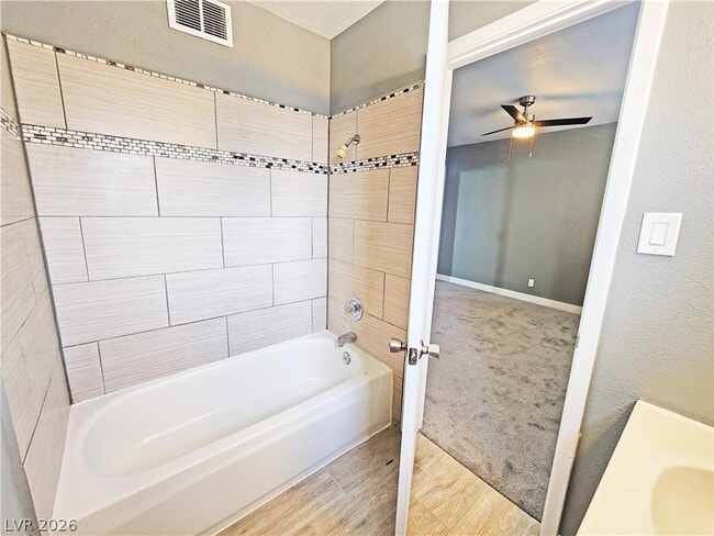 Building Photo - 5409 Mountain View Dr