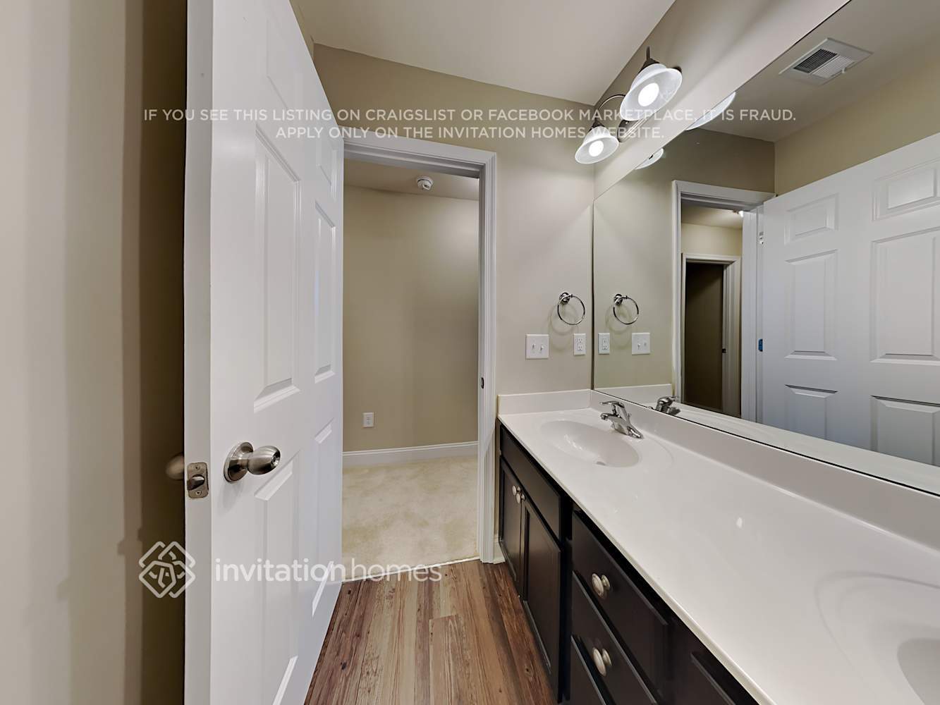 Building Photo - 9931 Maywine Cir