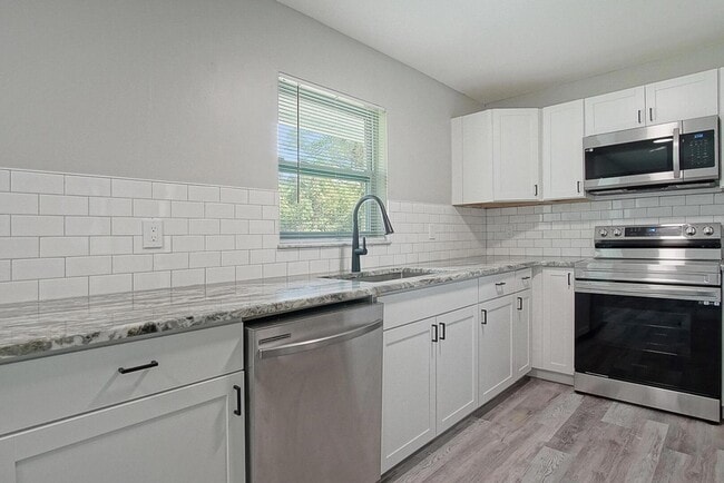 Building Photo - 2113 Jacobs Rd