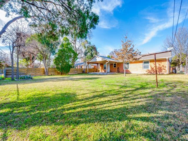 Building Photo - 3136 Colchester Dr