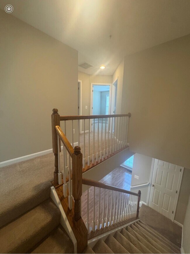 Building Photo - 11500 Sutherland Hill Way