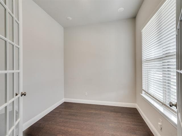 Building Photo - 3572 Sevilla Dr