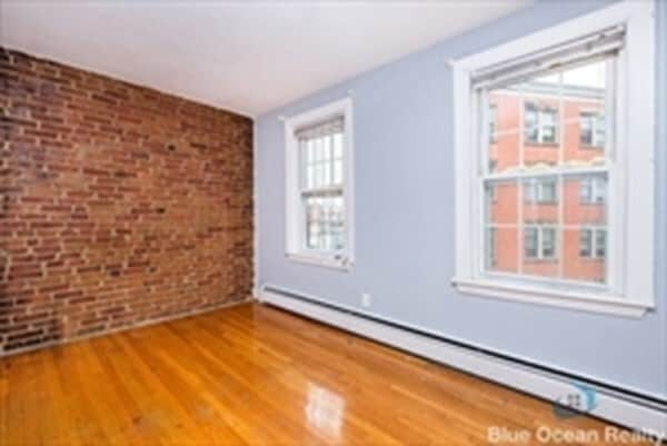 Building Photo - 4 Wigglesworth St