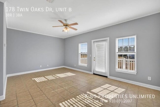 Building Photo - 178 Twin Oaks Dr