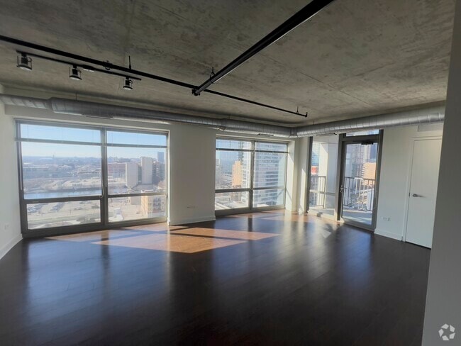 Building Photo - 111 W Polk St