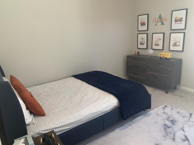 Building Photo - 12504 Ayrshire Wy