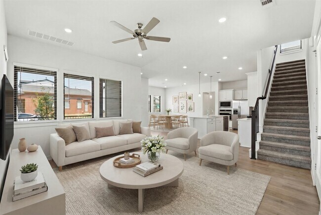 Building Photo - 3220 Loam Ln