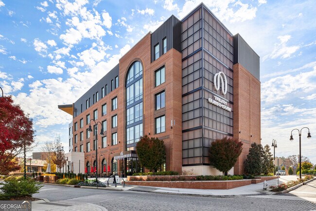 Building Photo - 255 High St