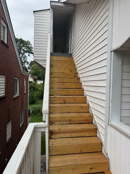 Primary Photo - 509 10th St