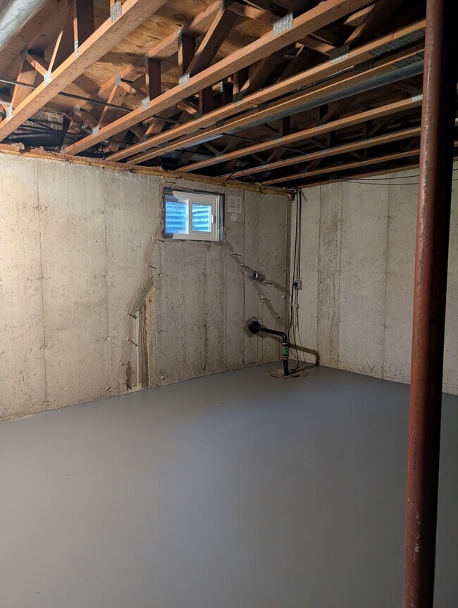 Building Photo - 1535 Wedgefield Cir