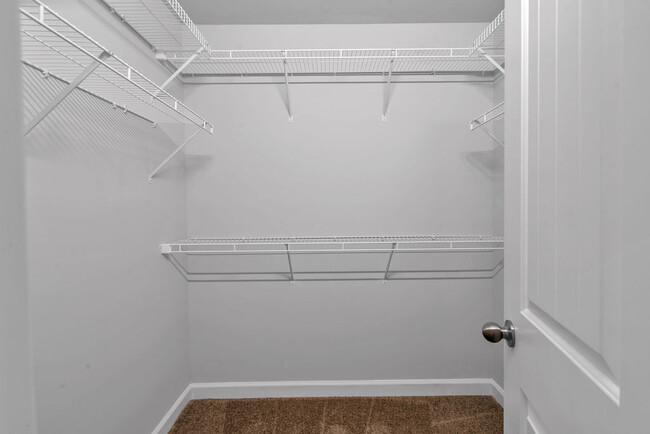 Building Photo - 202 Browns Ferry Rd