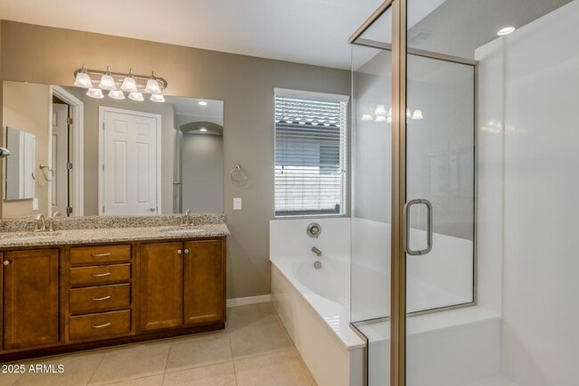 Building Photo - 20673 E Canary Way