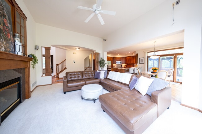 Building Photo - 4750 Merrimac Ct N