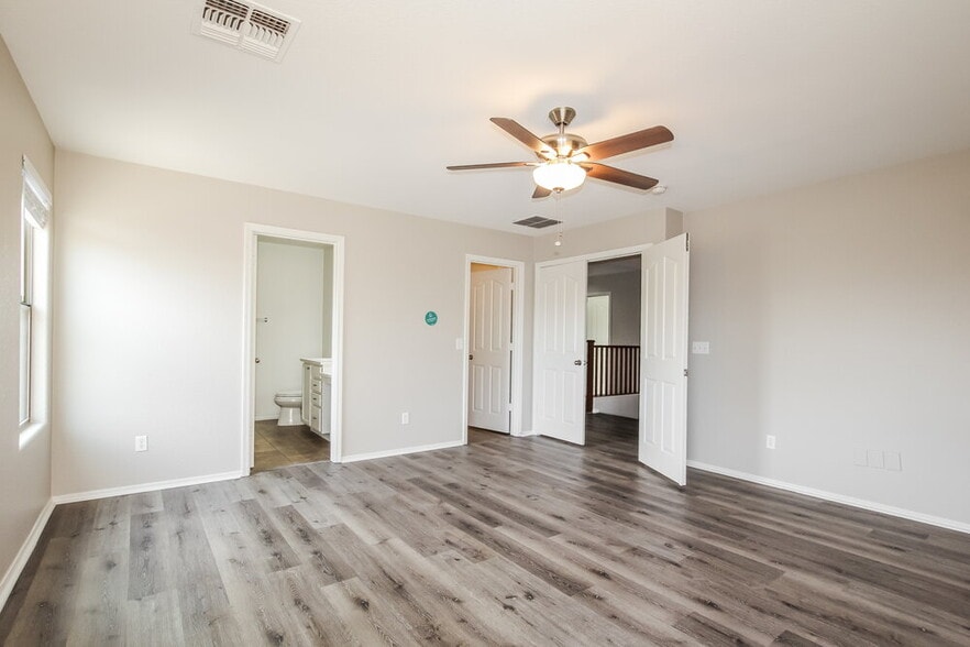 Building Photo - 17115 N 185th Dr