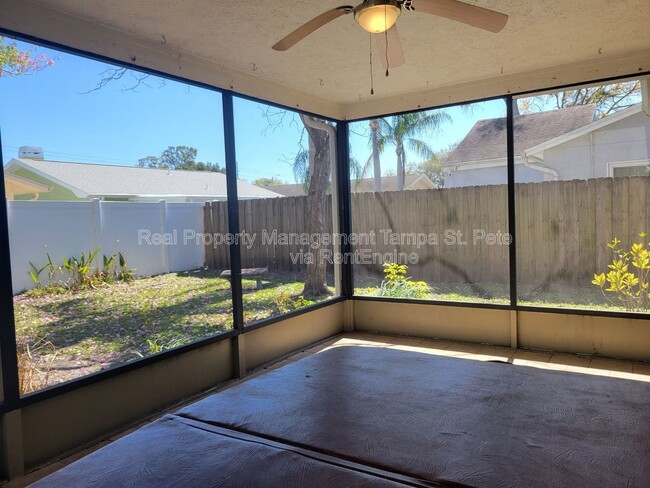 Building Photo - 11609 Shady Tree Pl