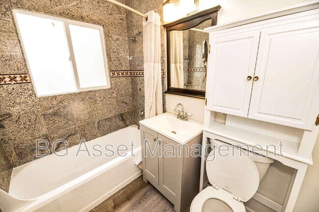 Building Photo - 2301 8th Street