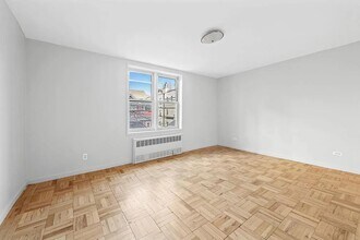 Building Photo - 525 Ocean Pkwy