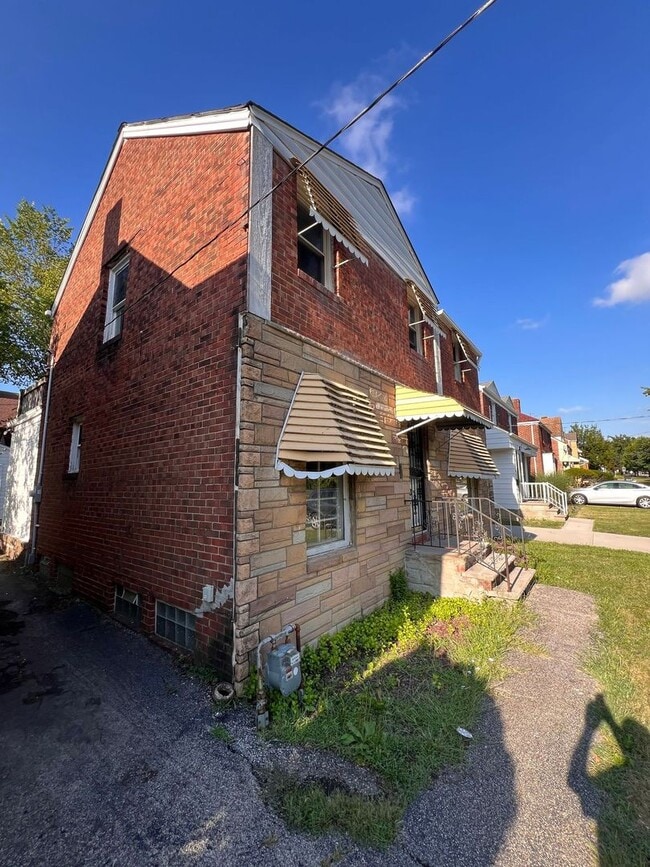 Primary Photo - 15603 Stockbridge Ave
