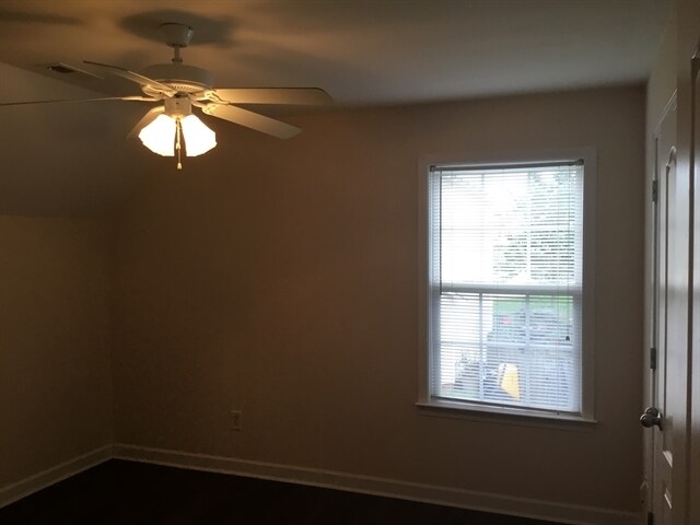 Building Photo - 3113 Twin Peaks Ct
